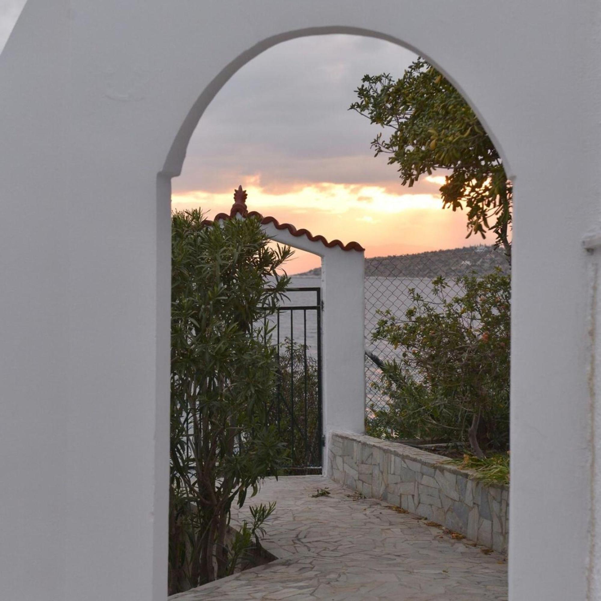 Salamis Beachfront House Εξωτερικό φωτογραφία